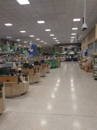 Supermarket «Publix Super Market at Camden Woods Shopping Center», reviews and photos, 1601 Ga Highway 40 E, Kingsland, GA 31548, USA