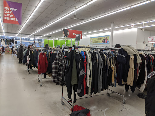Thrift Store «Unique Thrift Store», reviews and photos, 12211 Veirs Mill Rd, Silver Spring, MD 20906, USA