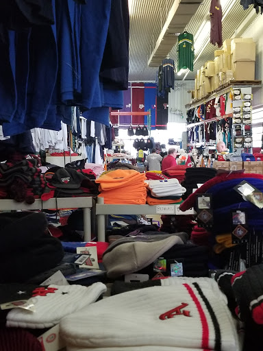 Sportswear Store «Sel Sportswear. Hats, T Shirts, Jerseys, and more!!», reviews and photos, 10220 Harry Hines Blvd, Dallas, TX 75220, USA