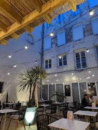 Atmosphère du Restaurant Le Verre Bouteille La Rochelle - n°4