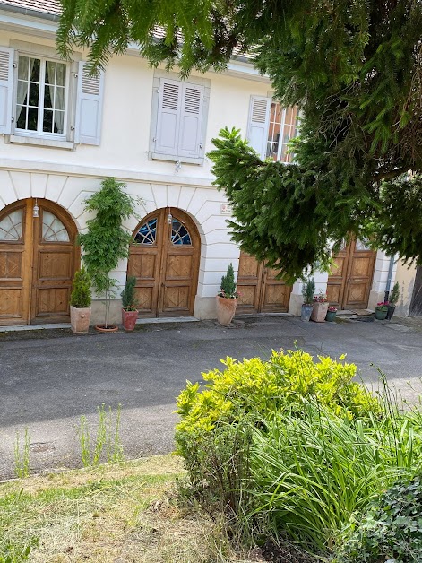 Gîtes appart'hotel La Maison des Fontaines d'Alsace à Ferrette (Haut-Rhin 68)