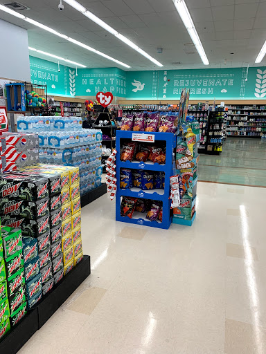 Grocery Store «Weis», reviews and photos, 883 Russell Ave, Gaithersburg, MD 20879, USA