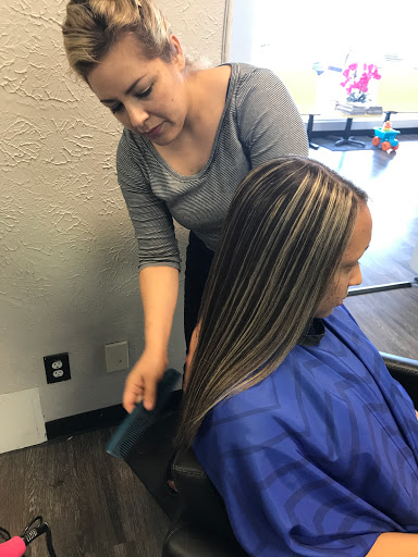 Beauty Salon «Cuts Ltd Beauty Salon», reviews and photos, 207 W Main St, League City, TX 77573, USA