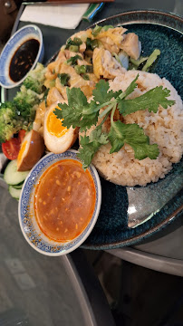 Soupe du Restaurant vietnamien Haïnan chicken rice à Paris - n°18