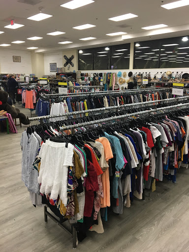 Thrift Store «Edgar & James – Goodwill Specialty Store & Donation Center», reviews and photos