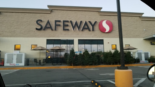 Grocery Store «Safeway», reviews and photos, 106 W. Manson Rd, Chelan, WA 98816, USA