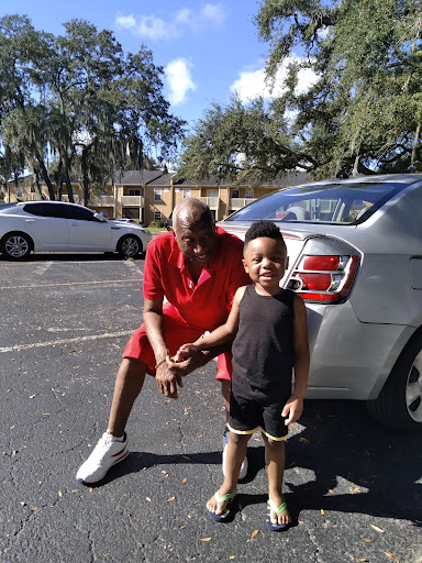 Used Car Dealer «Hertz Car Sales Tampa», reviews and photos, 11608 N Florida Ave, Tampa, FL 33612, USA