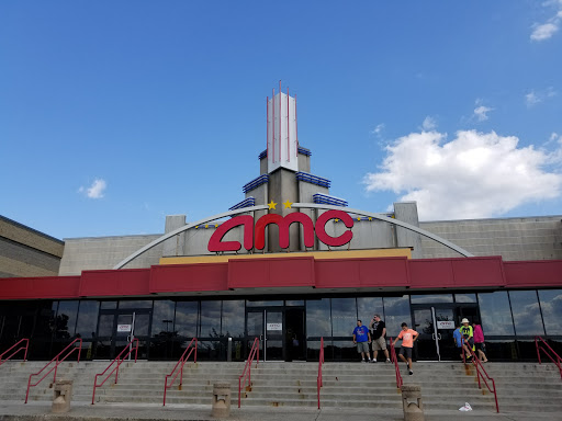 Movie Theater «AMC Braintree 10», reviews and photos, 121 Grandview Rd, Braintree, MA 02184, USA