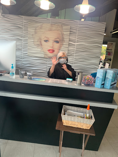 Hair Salon «Julian Hans Hair Salon», reviews and photos, 24102 El Toro Rd, Laguna Woods, CA 92637, USA