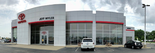 Toyota Dealer «Jeff Wyler Toyota of Clarksville», reviews and photos, 808 E Lewis and Clark Pkwy, Clarksville, IN 47129, USA