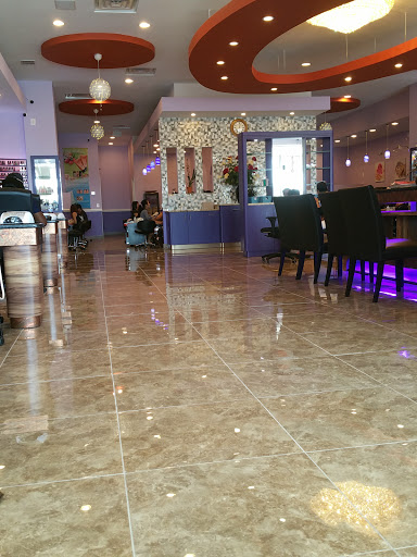 Shopping Mall «Carrollton Shopping Center», reviews and photos, 8474 Annapolis Rd, New Carrollton, MD 20784, USA