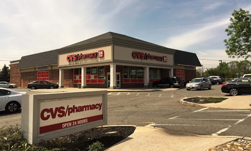CVS, 330 Rues Ln, East Brunswick, NJ 08816, USA, 