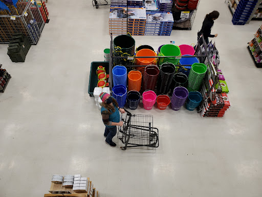 Animal Feed Store «Wilco Farm Store», reviews and photos, 1905 NE Four Acre Pl, Corvallis, OR 97330, USA