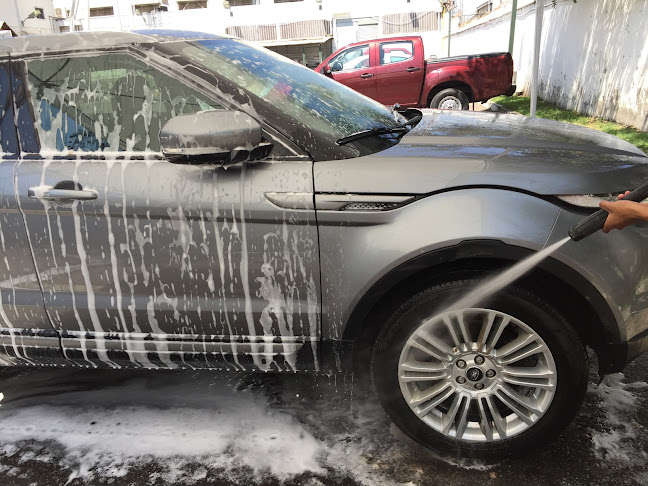 CAR WASH MOI - Servicio de lavado de coches