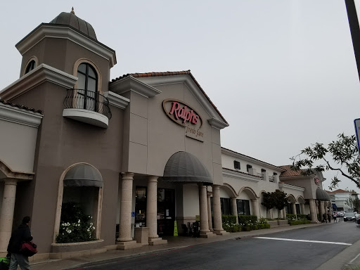 Grocery Store «Ralphs Fresh Fare», reviews and photos, 4700 Admiralty Way, Marina Del Rey, CA 90292, USA