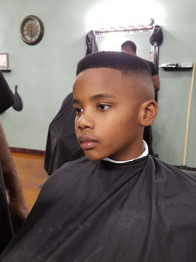 Barber Shop «Big Brothers Barber Shop», reviews and photos, 10544 Culebra Rd, San Antonio, TX 78251, USA