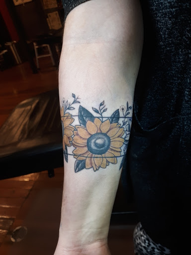 Tattoo Shop «Voodoo Tattoo Inc.», reviews and photos, 1374 Myers St, Oroville, CA 95965, USA