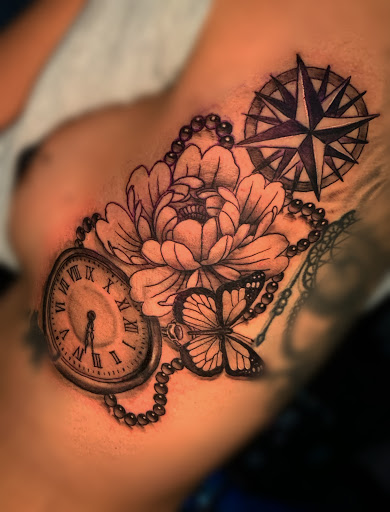 Explore free hand tattoo ideas, creative tattoo ideas in Roanoke, available at Saint Cecilias Art Studio