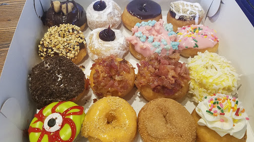 Donut Shop «Mini Doughnut Factory», reviews and photos, 2109 S Dale Mabry Hwy, Tampa, FL 33629, USA