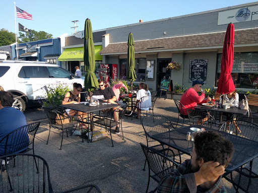 Restaurant «45th Parallel Cafe», reviews and photos, 102 W Broadway, Suttons Bay, MI 49682, USA