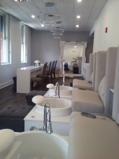 Day Spa «Blush Salon & Beauty Lounge», reviews and photos, 60 Center St, Rutland, VT 05701, USA