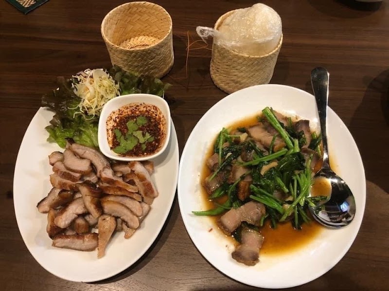 ルアムチャイ タイ レストラン