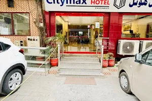 Citymax Hotel image