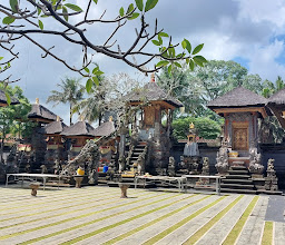 Pura Dalem Ubud ᬧᬸᬭᬤᬍᬫ᭄\u200bᬉᬩᬸᬤ᭄᭟\u200b photo