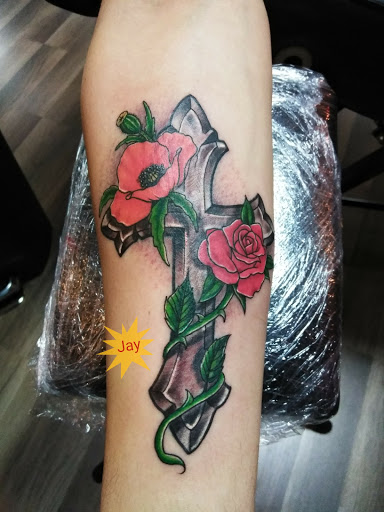 Explore tattoo ideas woman shoulder, creative tattoo ideas in Natrona Heights, available at Minor Bros. Tattoo & Time Machine Co.