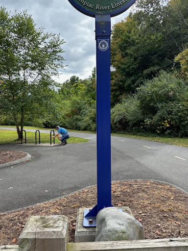 Fireworks Island trailhead Quinnipiac River Linear Trail