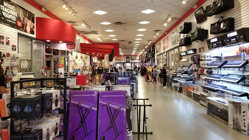 Shopping Mall «Ontario Mills», reviews and photos, 1 Mills Cir, Ontario, CA 91764, USA