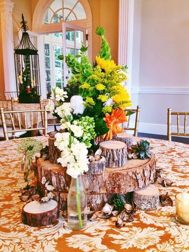 Florist «Ribald Events - Florals, Rentals & Event Planning Firm», reviews and photos, 161 W Main St, Rock Hill, SC 29730, USA