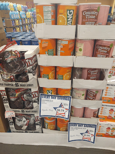 Grocery Store «Fort Campbell Commissary», reviews and photos, 2606 Indiana Ave, Fort Campbell, TN 42223, USA