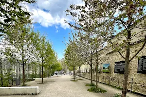 Jardin des étangs Gobert image