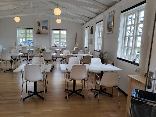 Kalø Slotscafé in Rønde, Læsø