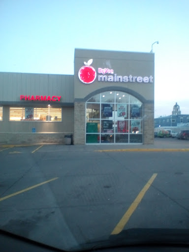 Grocery Store «Hy-Vee Mainstreet», reviews and photos, 510 E 6th St, Muscatine, IA 52761, USA
