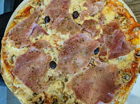 Pizza du Restaurant Evasion Cap 3000 à Saint-Laurent-du-Var - n°3