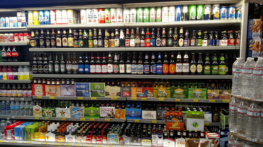 Supermarket «Morton Williams Supermarkets», reviews and photos, 908 2nd Ave, New York, NY 10017, USA