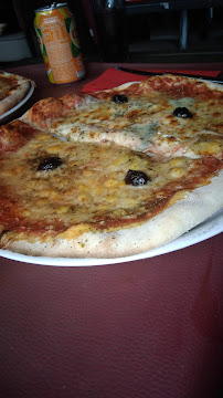 Pizza du Restaurant casher La Maronaise Café à Marseille - n°12