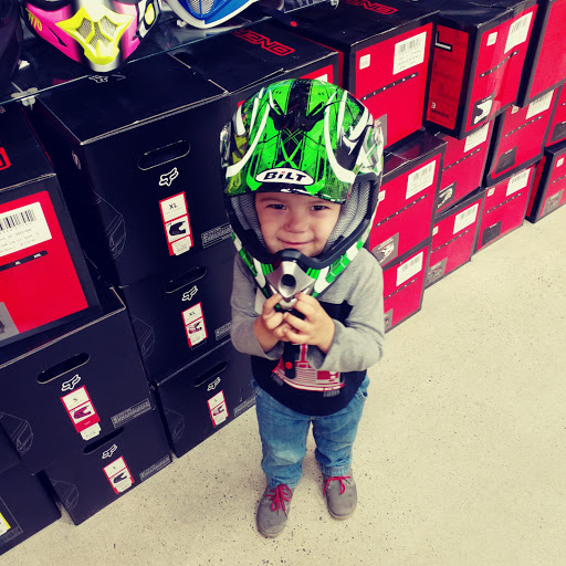 Motorcycle Parts Store «Cycle Gear», reviews and photos, 4455 N Blackstone Ave, Fresno, CA 93726, USA