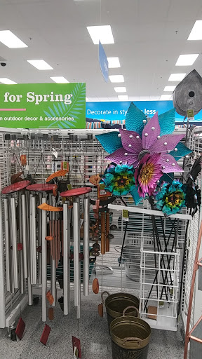 Clothing Store «Ross Dress for Less», reviews and photos, 7338 Gall Blvd, Zephyrhills, FL 33541, USA