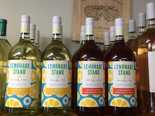 Liquor Store «The Liquor Lad», reviews and photos, 17 Burlington Rd, Harwinton, CT 06791, USA