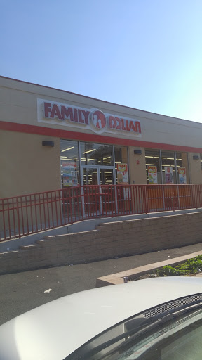 Dollar Store «FAMILY DOLLAR», reviews and photos, 131 W Lincoln Ave, Mt Vernon, NY 10550, USA