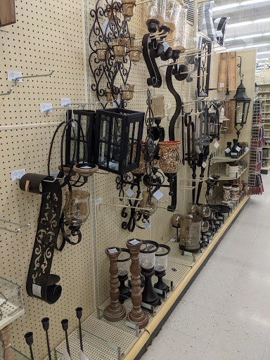 Craft Store «Hobby Lobby», reviews and photos, 5801 W Saginaw Hwy, Lansing, MI 48917, USA
