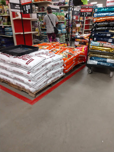 Home Improvement Store «Tractor Supply Co.», reviews and photos, 5743 W Tennessee St, Tallahassee, FL 32304, USA