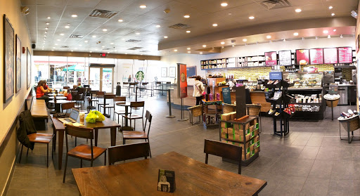 Shopping Mall «Jersey Shore Premium Outlets», reviews and photos, 1 Premium Outlet Blvd, Tinton Falls, NJ 07753, USA