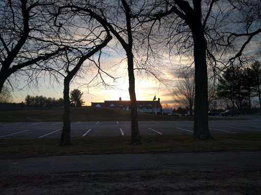 Public Golf Course «Sandy Burr Country Club», reviews and photos, 103 Cochituate Rd, Wayland, MA 01778, USA