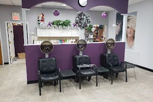 Luvs Hair Studio image