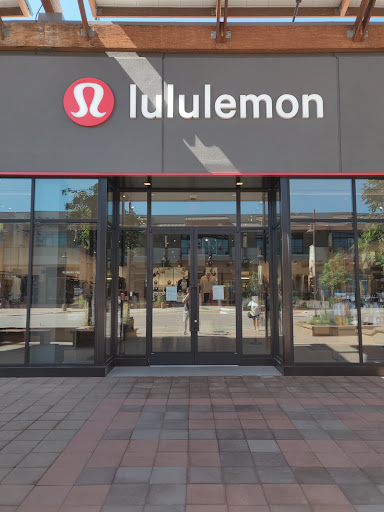 Sportswear Store «lululemon», reviews and photos, 1805 29th St #1122, Boulder, CO 80301, USA