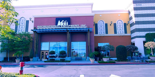 Camping Store «REI», reviews and photos, 7777 Edinger Ave #138, Huntington Beach, CA 92647, USA